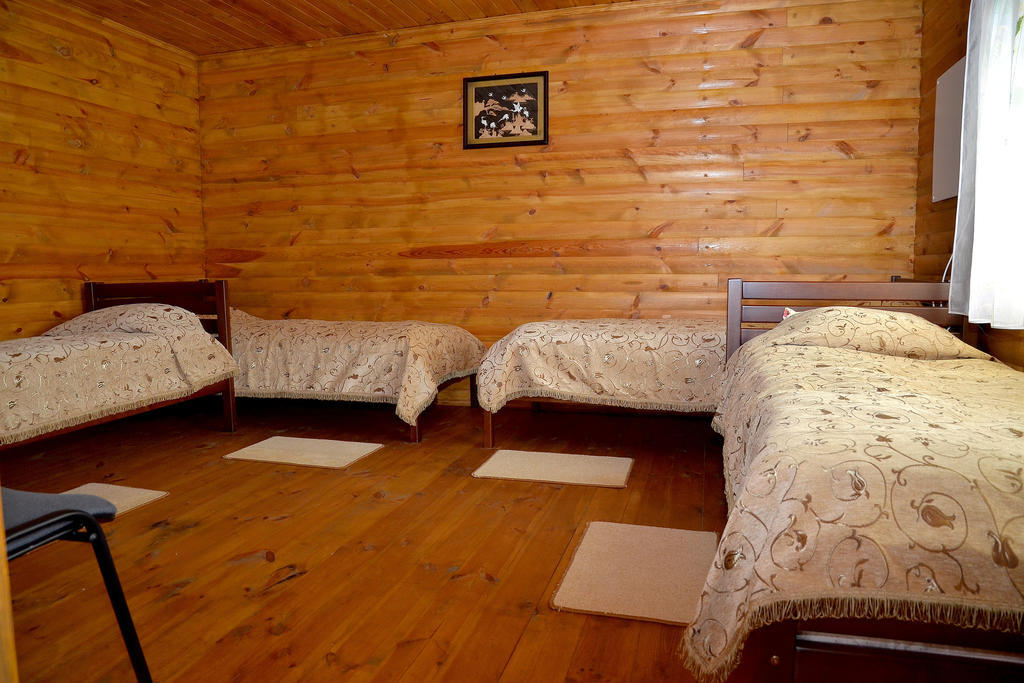 Hotel Slavutich Nova Kajovka Habitación foto