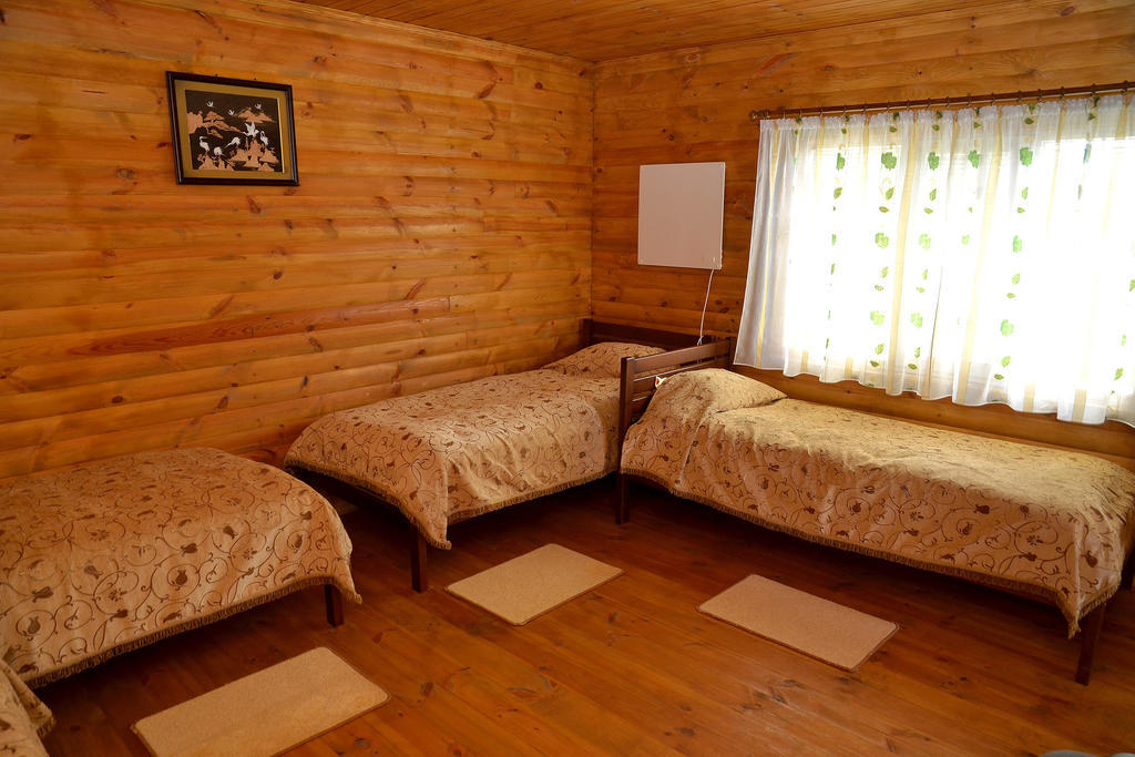 Hotel Slavutich Nova Kajovka Habitación foto